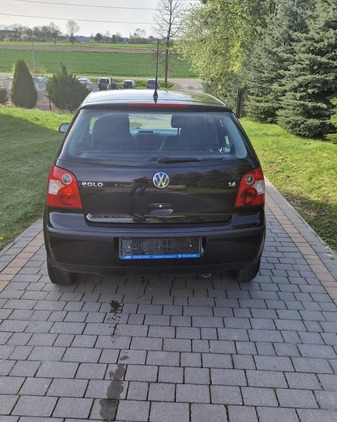 Volkswagen Polo cena 8500 przebieg: 238302, rok produkcji 2004 z Międzychód małe 137